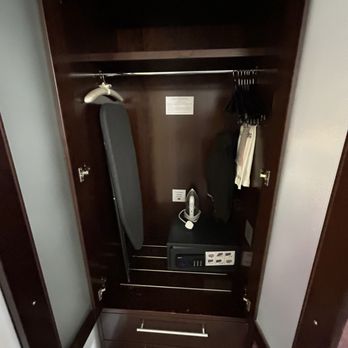 Club Quarters - Closet in room with hair dryer, safe, iron and ironing board - Hotels Near Me - London, XGL