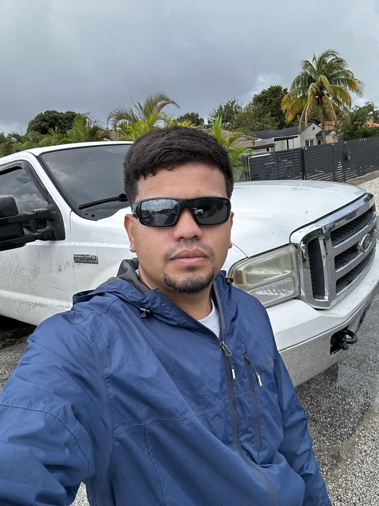 Slide of Moreira Home Improvement