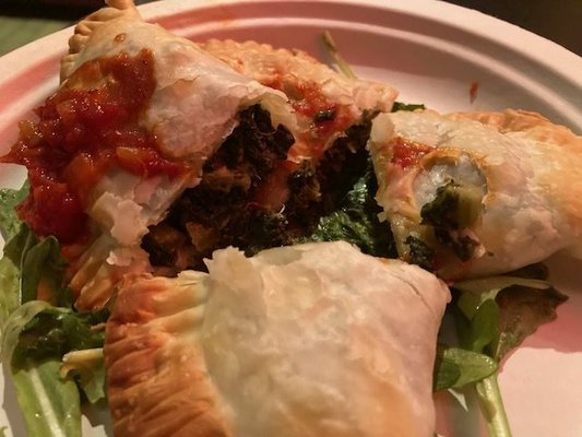 Pen & Pencil Club by null