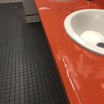 Billy Beez - Wet and dirty sinks which will be a results of wet socks no good - Kids Activities Near Me - Anaheim, California Billy Beez - Wet and dirty sinks which will be a results of wet socks no good - Kids Activities Near Me - Anaheim, California
