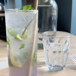 Lavender mojito (Running for the Hills)