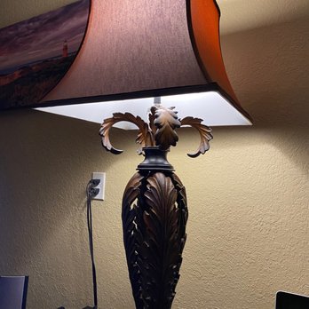 StillGoode Home Consignments - beautiful lamp! - Antiques Near Me - Spring, Texas StillGoode Home Consignments - beautiful lamp! - Antiques Near Me - Spring, Texas