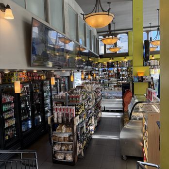 Limoncello - Inside - Sandwiches Near Me - San Francisco, California