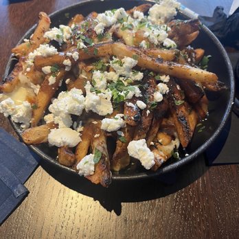 Puttshack - Pittsburgh - Puttshack poutine - Mini Golf Near Me - Pittsburgh, Pennsylvania Puttshack - Pittsburgh - Puttshack poutine - Mini Golf Near Me - Pittsburgh, Pennsylvania