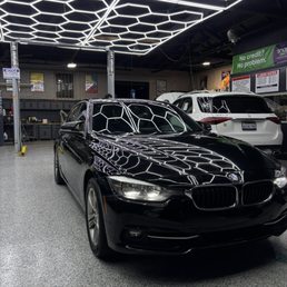 Full remodeled Inside of the Uniq Motors Garage and my BMW 330i 2017 full alignment. Full remodeled Inside of the Uniq Motors Garage and my BMW 330i 2017 full alignment.