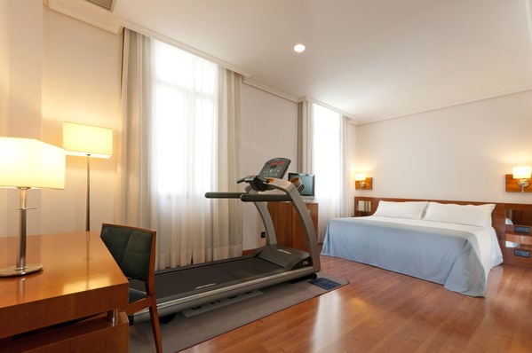 Tryp  Atocha Hotel