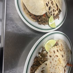 La Placita Taqueria - Alambres!!