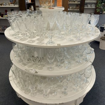ReStore- Habitat for Humanity - Home Decor Near Me - Frederick, Maryland