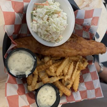 Moonlite Diner - Fish & Chips - Diners Near Me - Hollywood, Florida