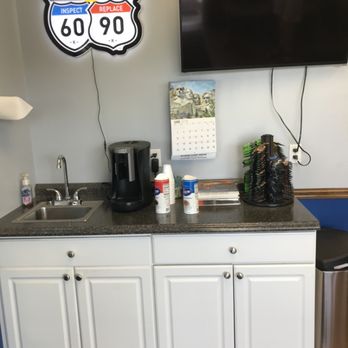 Allwine Curry - Relax in our waiting room - Auto Repair Near Me - Greensburg, Pennsylvania Allwine Curry - Relax in our waiting room - Auto Repair Near Me - Greensburg, Pennsylvania