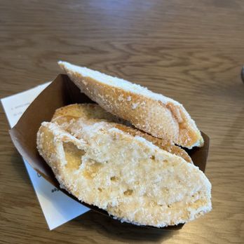 Trung Nguyen Legend - Free bread - Coffee & Tea Near Me - San Jose, California Trung Nguyen Legend - Free bread - Coffee & Tea Near Me - San Jose, California
