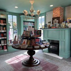Book Hounds