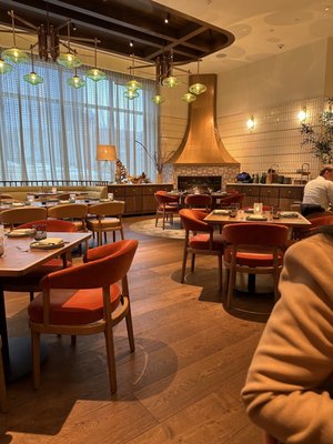 Mara Restaurant and Bar by null