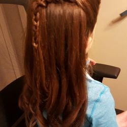 Echo Beauty Salon - Braid updo by Echo