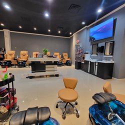 Tippi Nails & Spa