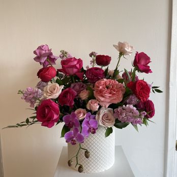 Kissed By Tulips - Florists Near Me - Costa Mesa, California Kissed By Tulips - Florists Near Me - Costa Mesa, California