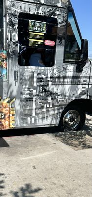 Mariscos El Bigoton by null