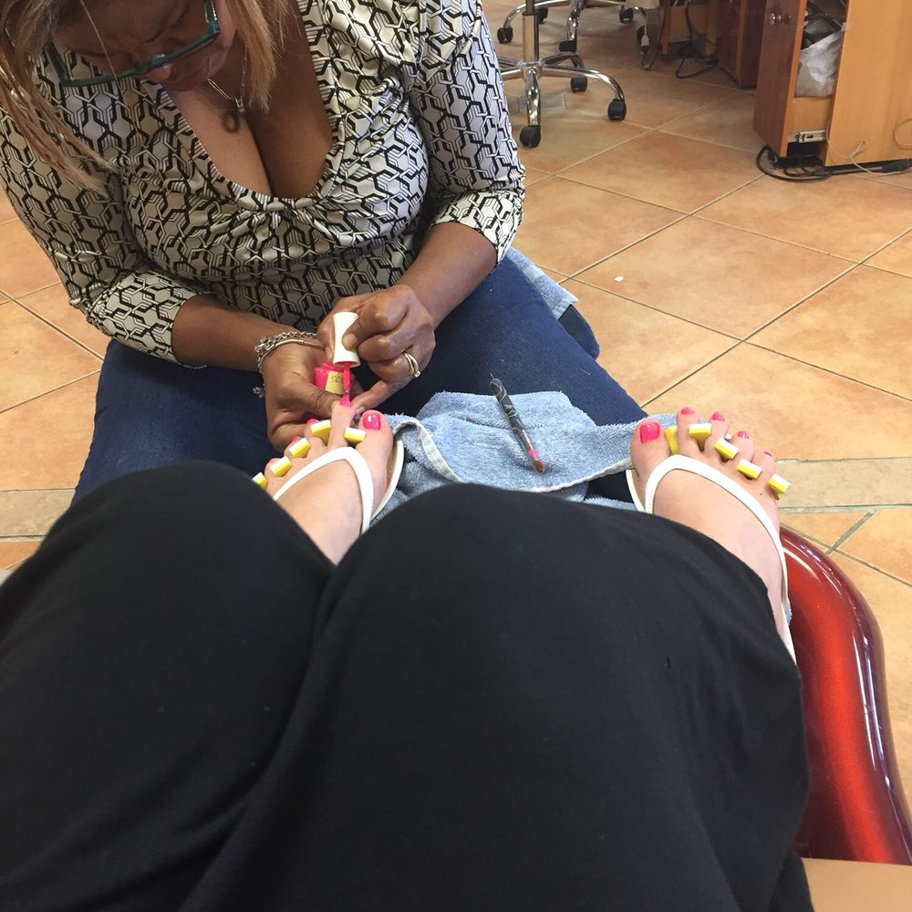 Platinum Nails - Nail Salons Near Me - Orlando, Florida