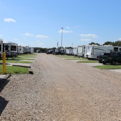 Houston West RV Park - Gravel drives between full hookup sites, big rig friendly