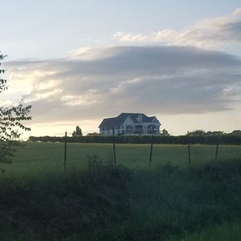 Tara Vineyard & Winery - The main house - New American Near Me - Athens, Texas Tara Vineyard & Winery - The main house - New American Near Me - Athens, Texas