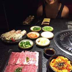 Sonu BBQ - Fried rice, beef brisket, boneless beef rib in the back, mushrooms and bacon