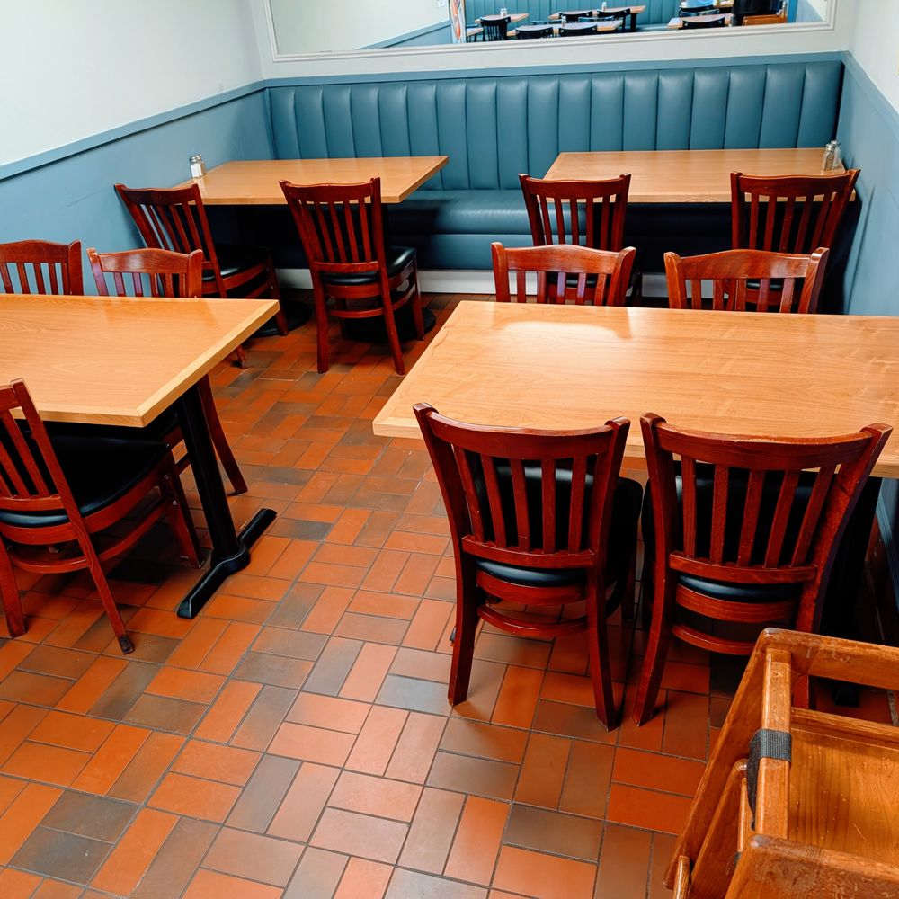 Don Pepe - Inside - Mexican Near Me - Houston, Texas