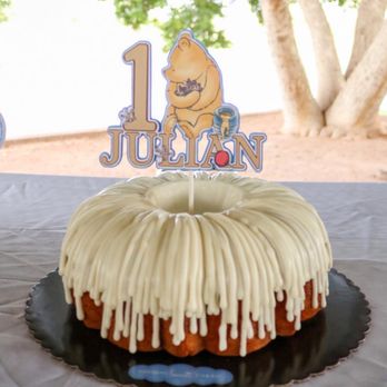 Nothing Bundt Cakes - Classic Vanilla Bundt cake - Bakeries Near Me - Gilbert, Arizona