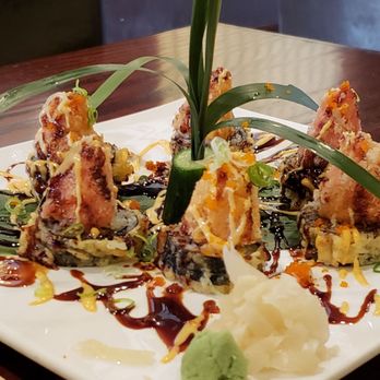 Fatty Fish Sushi Restaurant - Sushi Bars Near Me - Everett, Washington