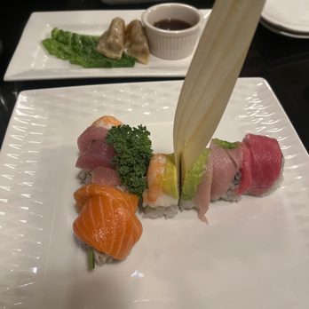 Yamashiro - rainbow roll and Gyoza - Japanese Near Me - Redondo Beach, California