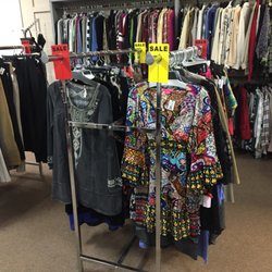 Tonya's Consignment Shoppe - Clothing Store