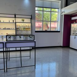 THC by Nothing But Hemp - Bright and Clean Displays