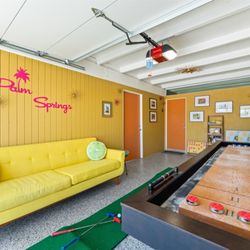 Palms To Pines Vacation Rentals