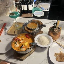 Roti-Massaman, Mango Red Curry