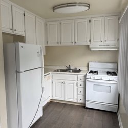 Coral Bay Apartments by Prime Residential - clean kitchen upon move out
