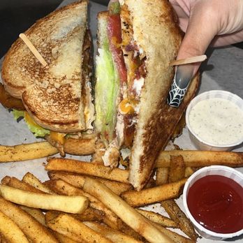 Dawson's Bar & Grill - Grilled chicken sandwich special - Bars Near Me - Dixon, California Dawson's Bar & Grill - Grilled chicken sandwich special - Bars Near Me - Dixon, California