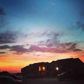 Madison Trail Apartments - Fabulous sunset. Beautiful property - Apartments Near Me - Altus, Oklahoma Madison Trail Apartments - Fabulous sunset. Beautiful property - Apartments Near Me - Altus, Oklahoma