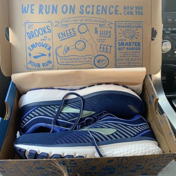 Potomac River Running - Sports Wear Near Me - Reston, Virginia
