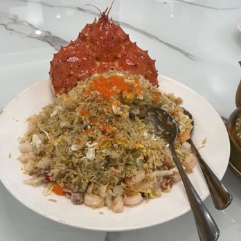 Dim Sum King - Fried Rice with King Crab and Shrimp - Dim Sum Near Me - Daly City, California
