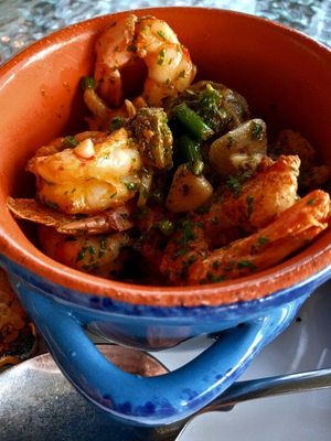 Treadwell Inn/ Chandler Room Wine Bar & Kitchen by null