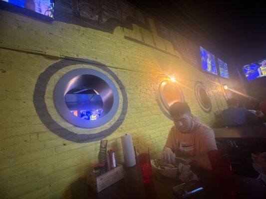 Vinyl Tap and Table by null