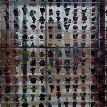 Miniso - Window - Department Stores Near Me - Pasadena, California