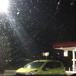 Lake Conroe Car Wash - Dirty water spots after my car wash
