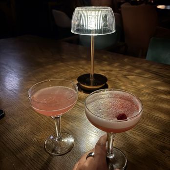 Lazy Bird - Cocktail Bars Near Me - Chicago, Illinois
