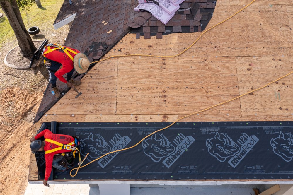 Slide of Roof Commander