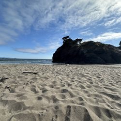 Port Orford Scenic Viewpoint - Battle Rock