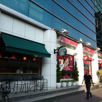 スターバックスコーヒー王子駅前店 - Updated September 2025