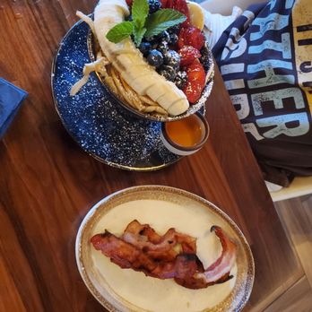 Blackstone Kitchen - Spaghetti pancakes - Juice Bars & Smoothies Near Me - Corona, California