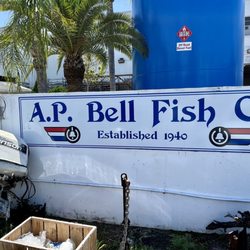 AP Bell Fish - Exterior