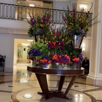 The Blvd - Hotel Lobby - New American Near Me - Beverly Hills, California The Blvd - Hotel Lobby - New American Near Me - Beverly Hills, California