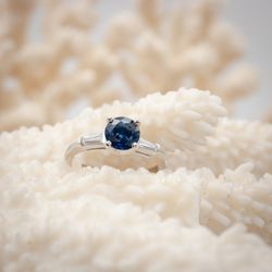 Aurum Jewelers - Curated collection of exquisite Antique, Vintage, and Estate jewelry.